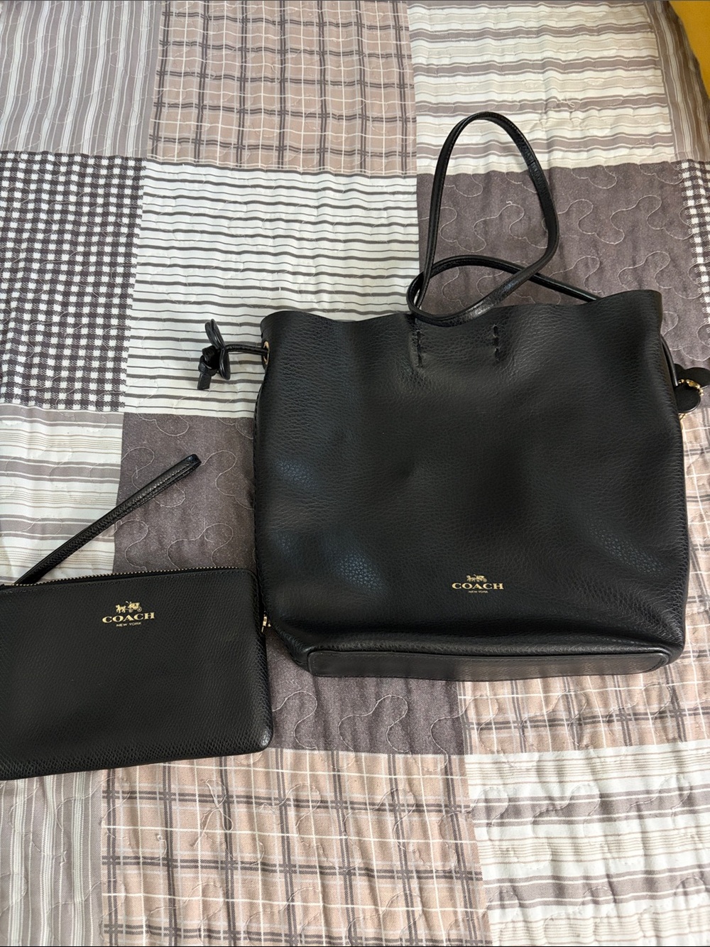 COACH Black Pebbled Leather Tote with Matching Wristlet